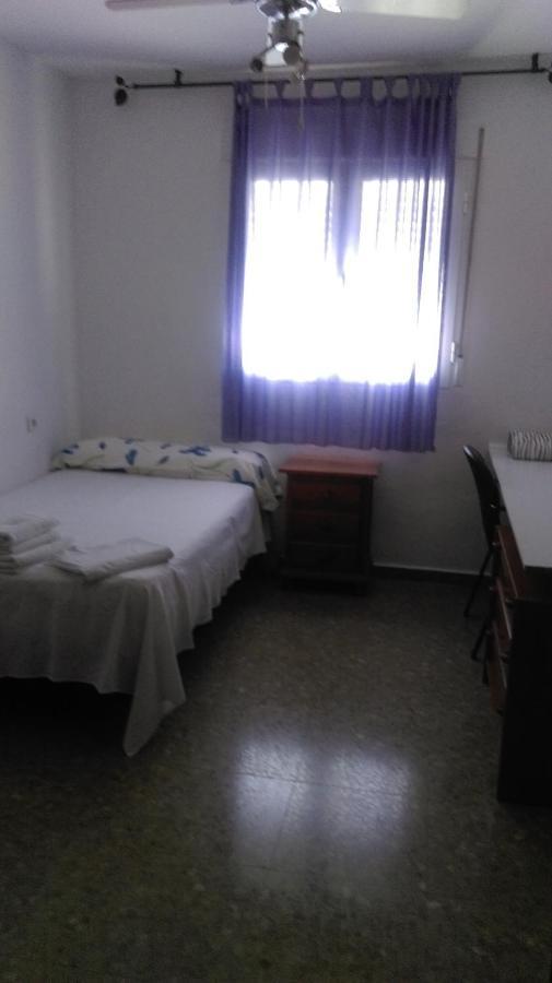 Piso Muy Amplio En Malaga . Apartman Kültér fotó
