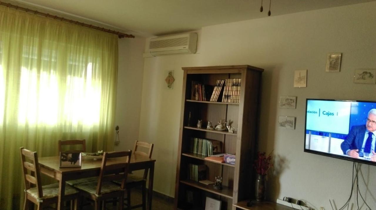 Piso Muy Amplio En Malaga . Apartman Kültér fotó