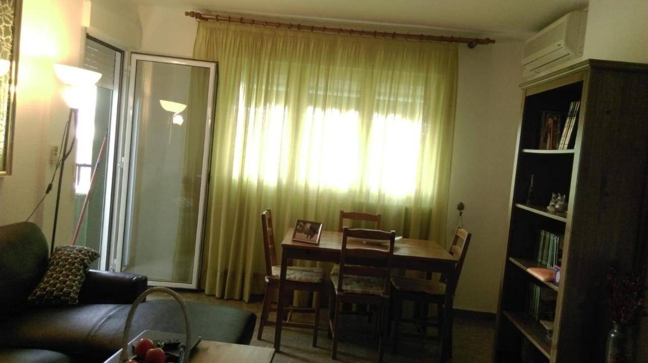 Piso Muy Amplio En Malaga . Apartman Kültér fotó